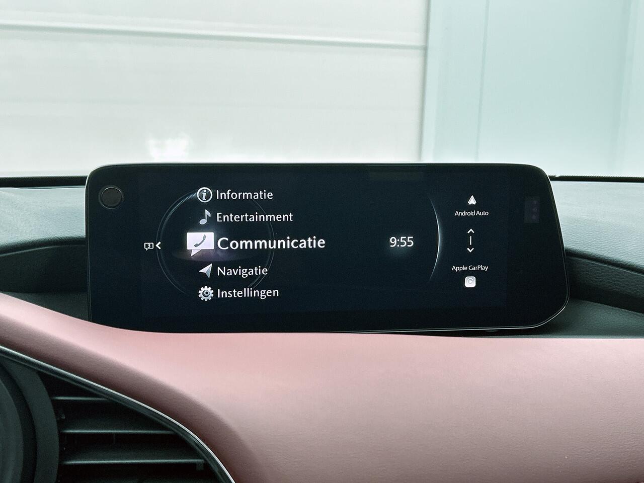 Mazda 3 2.0 e-SkyActiv-X M Hybrid 186 Takumi Aeropakket Sunroof DEMO Rood leer | Schuifdak | Bose