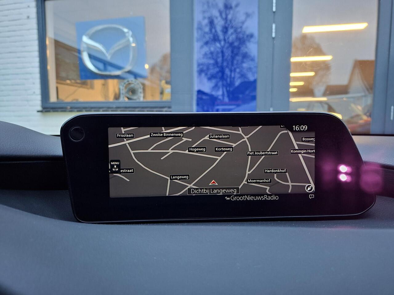 Mazda 3 2.0 e-SkyActiv-G M Hybrid 122 Comfort met Bose 360° camera