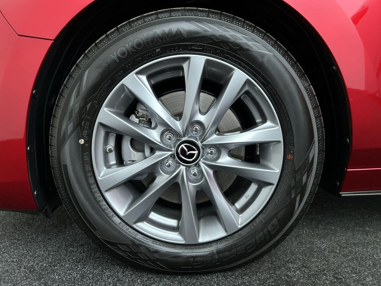 Mazda 3 2.5 e-SkyActiv-G M Hybrid 140 Prime-line Automaat | Rijklaar | Navigatie | Sensoren achter | Achteruitrijcamera