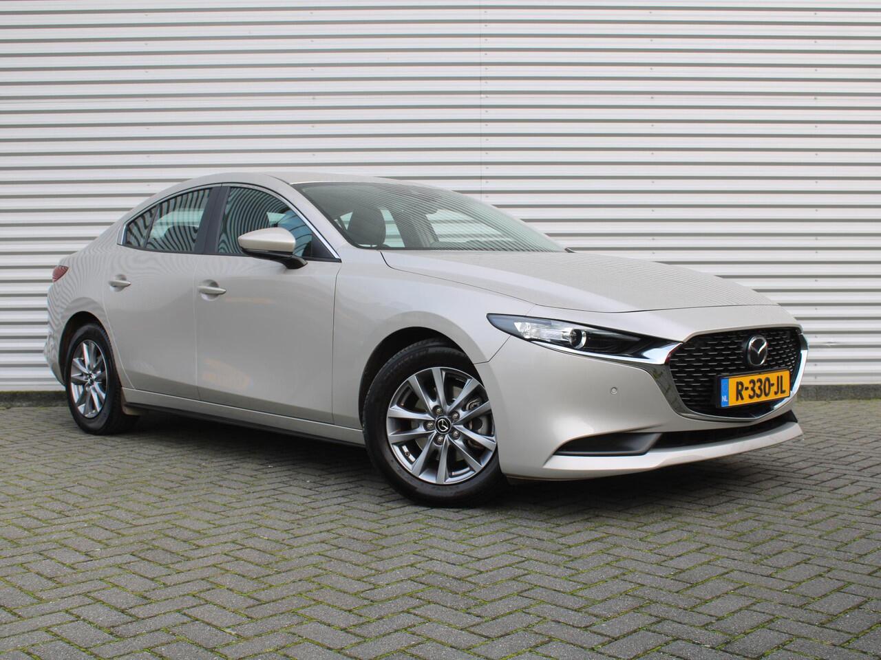 Mazda 3 2.0 e-SkyActiv-G M Hybrid 122PK 6MT Comfort | BTW Auto | Navi | Leder | Keyless | Camera | Elek. Stoelvers. |