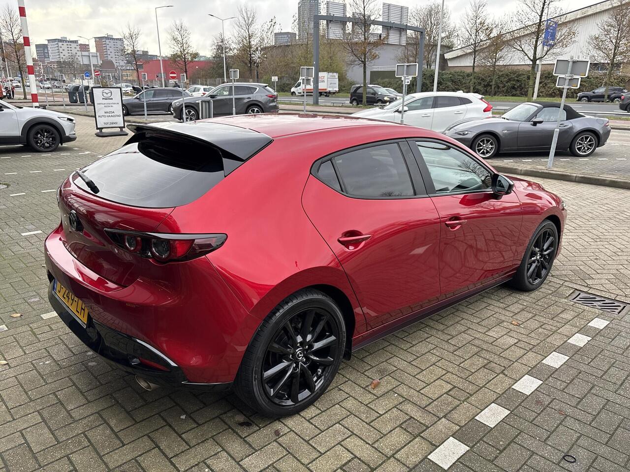 Mazda 3 2.0 e-SkyActiv-X M Hybrid 180 Dealer Onderhouden / Apple Carplay-Android Auto
