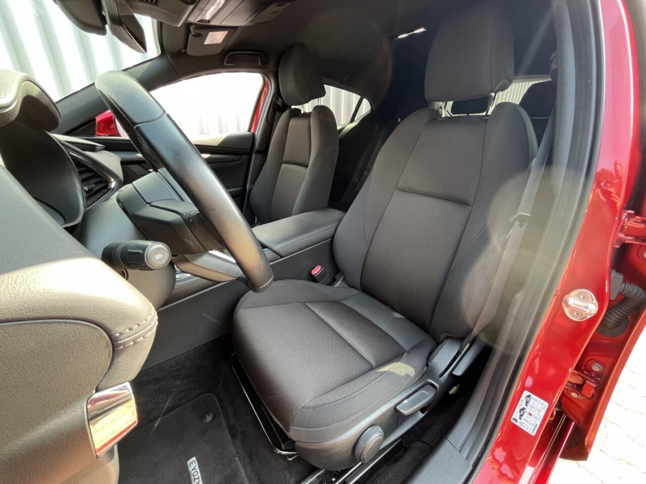 Mazda 3 2.0 e-SA-G Sportive | Head Up Display | Cruise Control | Navigat