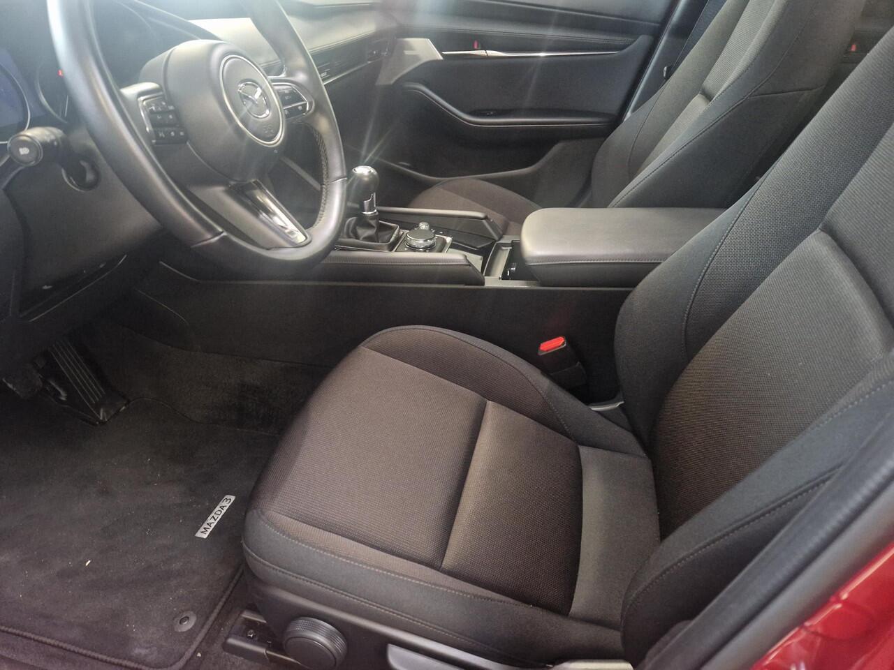 Mazda 3 2.0 e-SkyActiv-X M Hybrid 186 Exclusive-line HB Mazda 3 2.0 e-SkyActiv-X M Hybrid 186 Exclusive-line