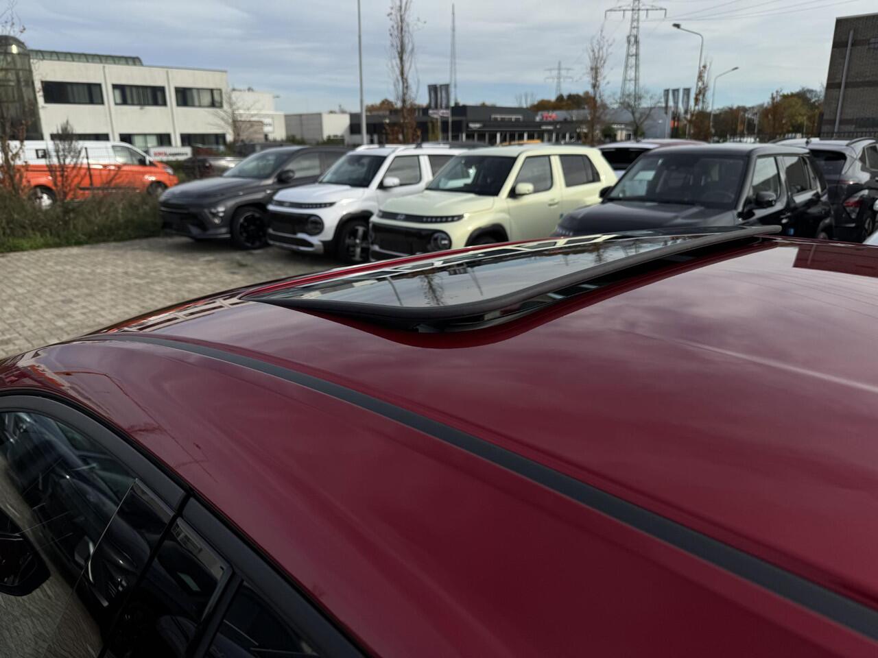 Mazda 3 2.0 e-SkyActiv-X M Hybrid 186 Takumi | Sunroof | Automaat | Stoel/stuurverwarming | BOSE- Premium audio | Elektrische geheugen stoelen | Lederen bekleding | Apple carplay/ Android auto | 360* camera | Full led adaptive |