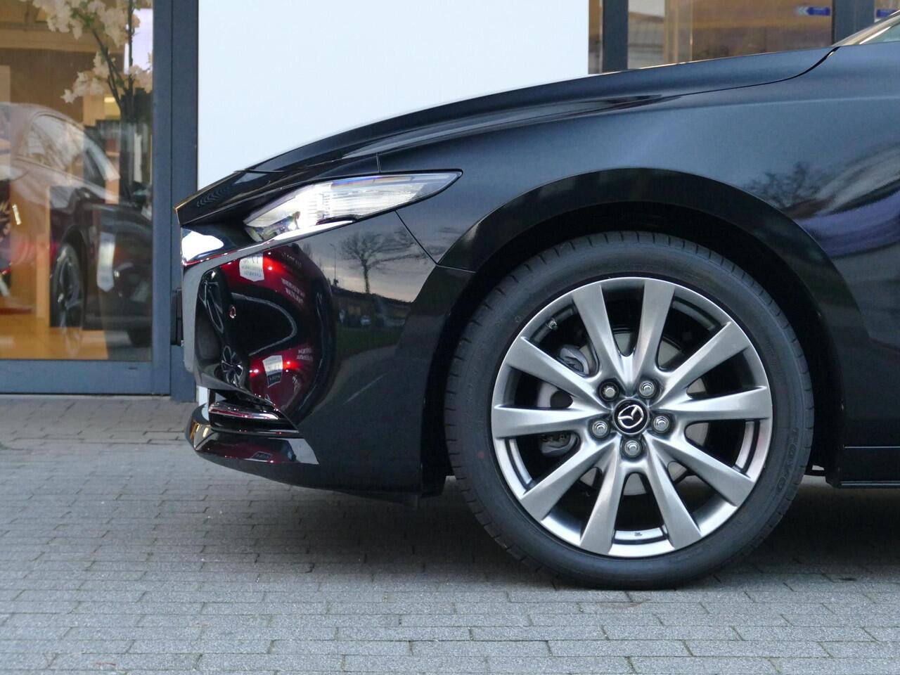 Mazda 3 2.0 e-SkyActiv-X M Hybrid 186 Exclusive-line | 360 View | BOSE | RIJKLAARPRIJS!