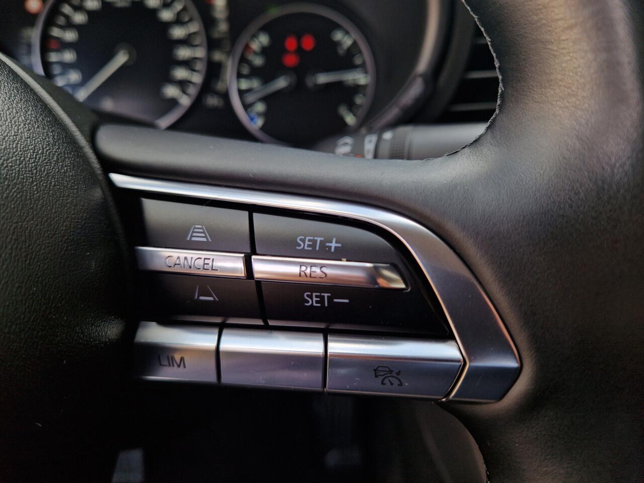 Mazda 3 2.0 e-SkyActiv-G M Hybrid 122 Comfort