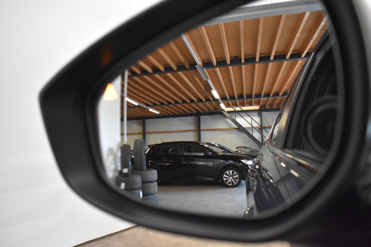 Mazda 3 2.0 e-SkyActiv-X M Hybrid 186pk Camera Head-Up Cruise Dhoek Stoel + Stuur ver