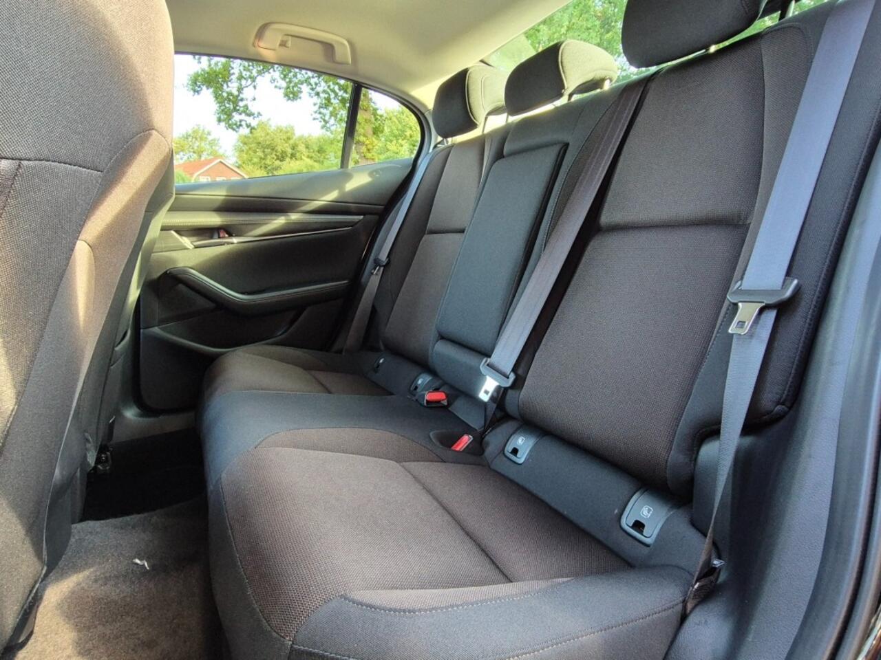 Mazda 3 E-SKYACTIV-G 2.0 150 6MT SPORTIVE