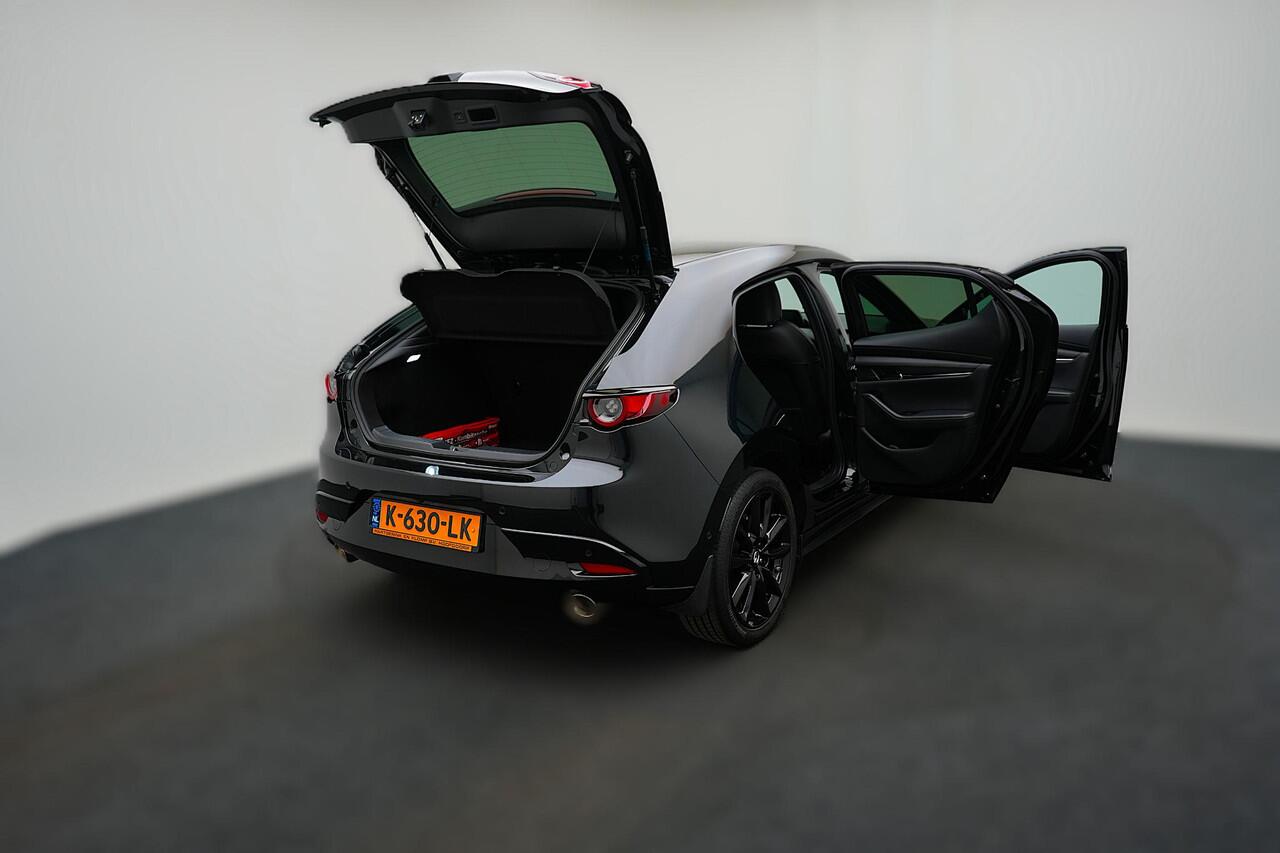 Mazda 3 2.0 e-SkyActiv-X Luxury i-Activesense automaat : dealer onderhouden