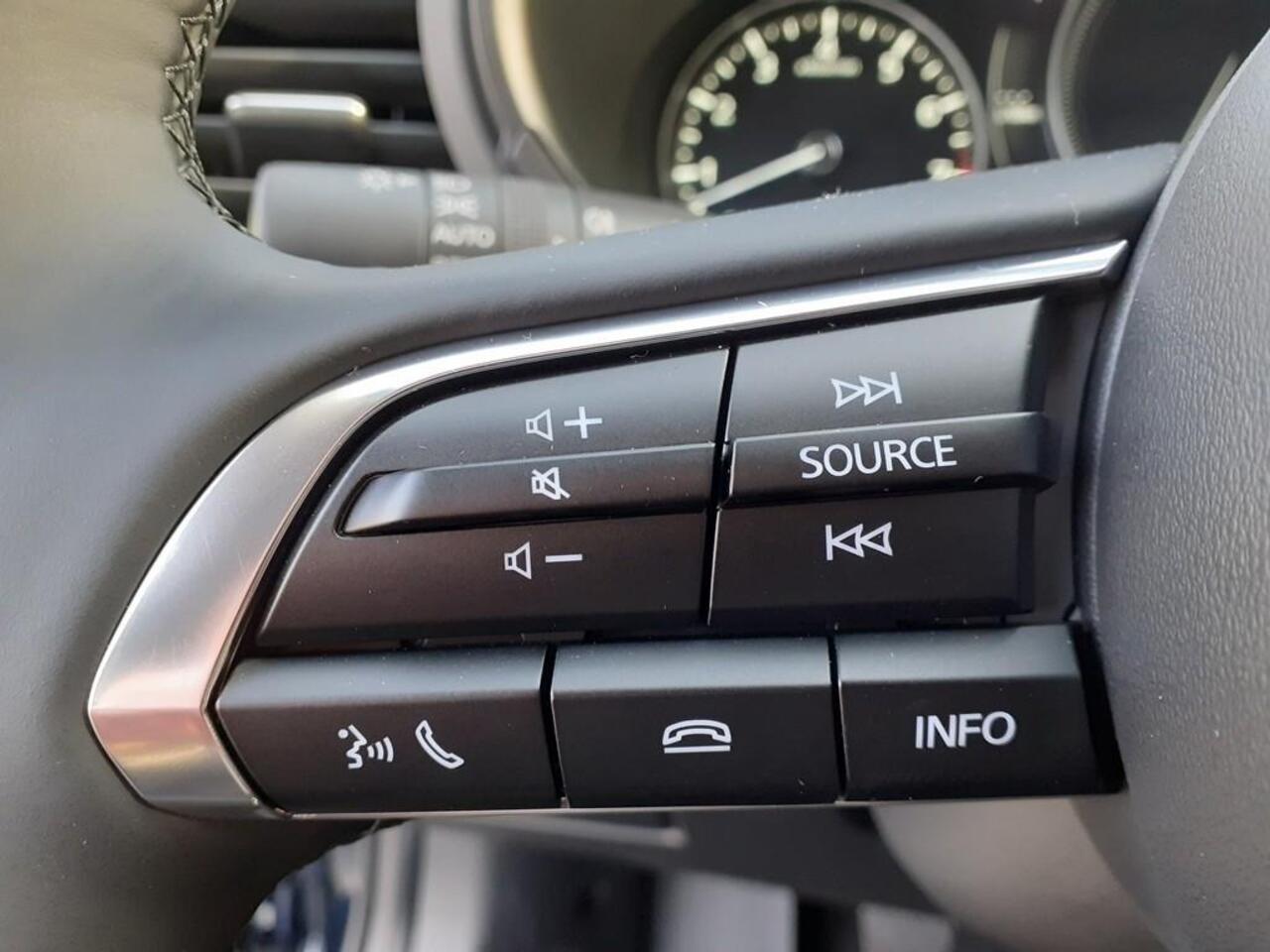 Mazda 3 2.5 e-SkyActiv-G M Hybrid 140 Exclusive-line | Rijklaar | Apple Carplay | Cruise adaptief | Camera