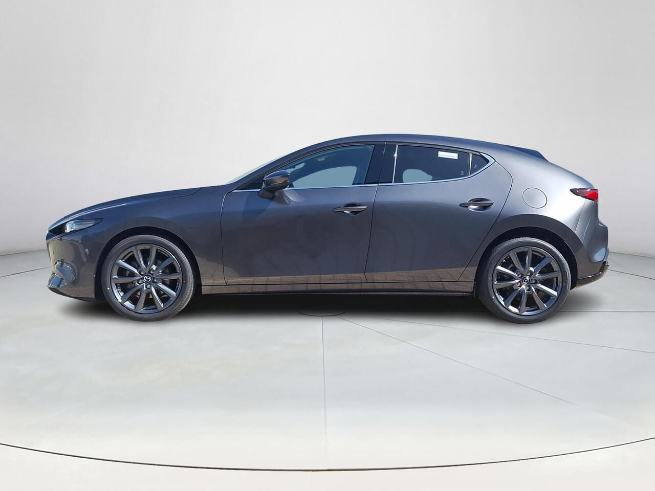 Mazda 3 2.5 e-SkyActiv-G M Hybrid 140 Exclusive-line | 360 Camera | Bose | Dodehoeksensoren | Draadloze Applecarplay en Android Auto | Full LED | Adaptief grootlicht | Adaptieve Cruise Control | Automaat | Stoel en stuurverwarming