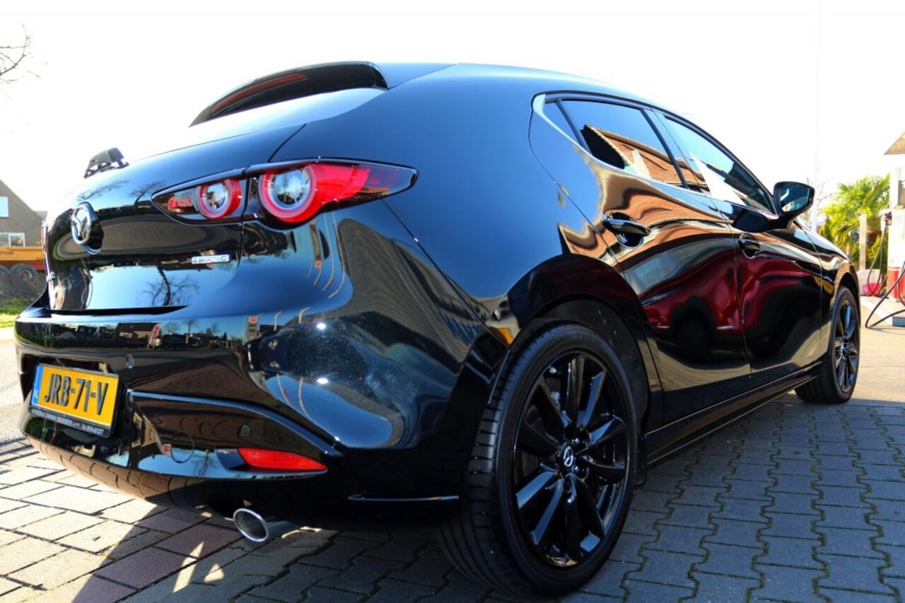 Mazda 3 2.5 e-SkyActiv-G M Hybrid 140 Nagisa,Black line ,RIJKLAARPRIJS!