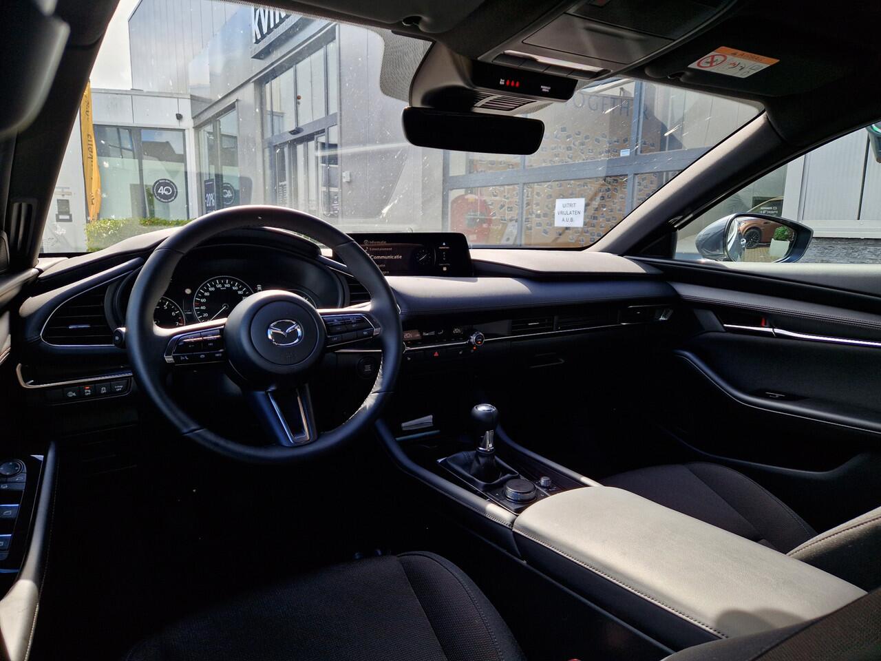 Mazda 3 2.5 e-SkyActiv-G 140 M Hybrid 140 Centre-line | DEMO DEAL!!! | AERO PACK |