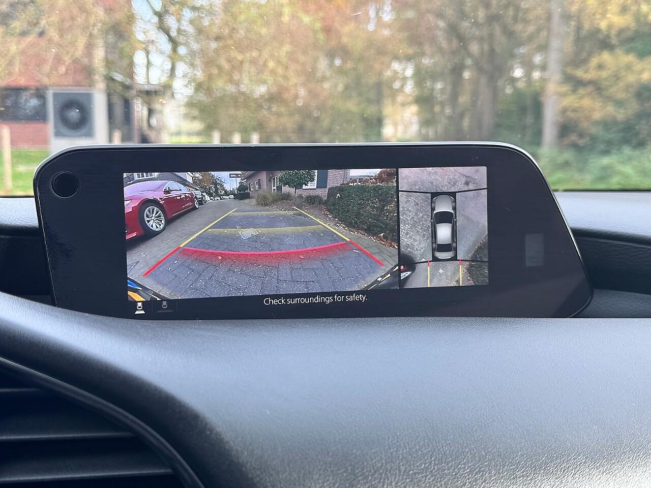 Mazda 3 2.0 e-SkyActiv-X M Hybrid 186 Luxury ecc,leer,led,lmv,navigatie