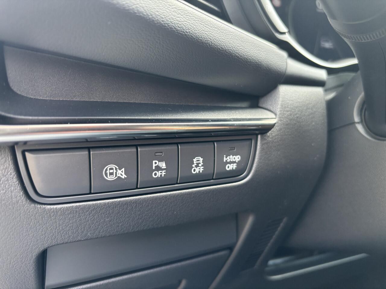 Mazda 3 2.0 e-SkyActiv-X M Hybrid 186pk Homura Automaat Carplay / Keyless / Camera