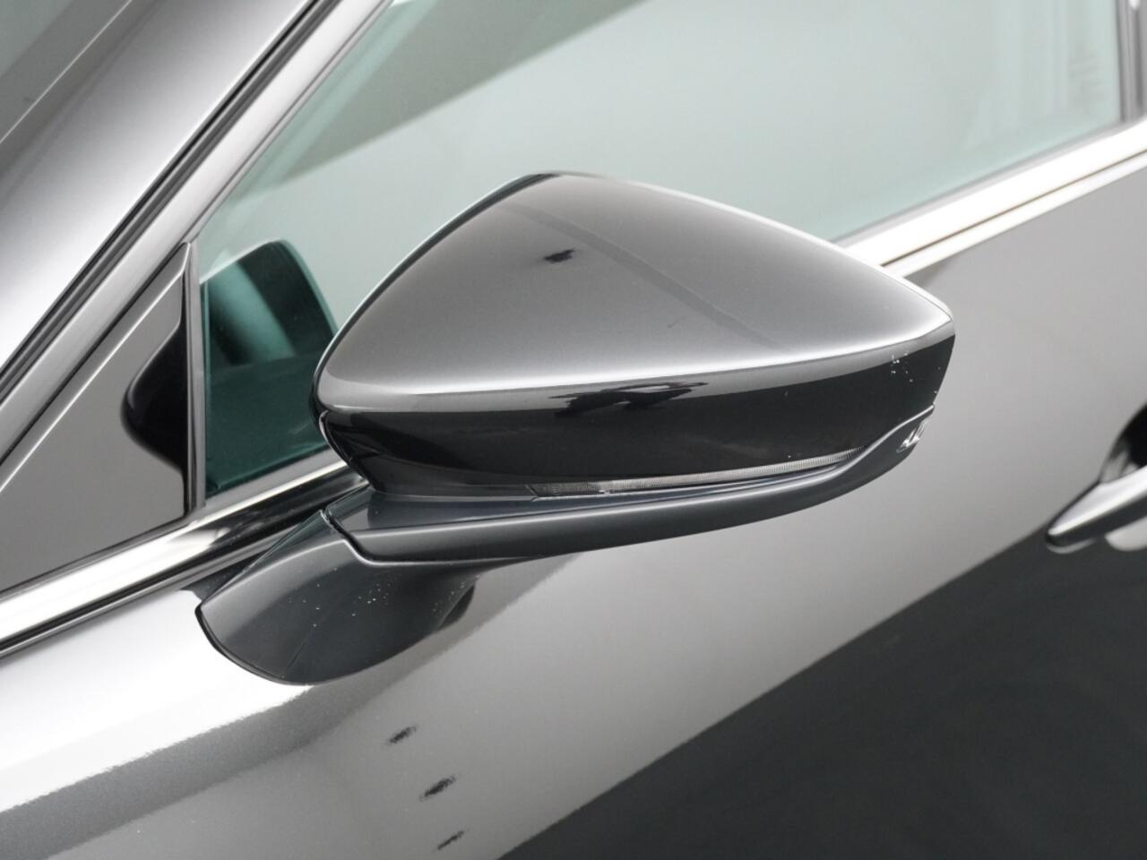 Mazda 3 E-SKYACTIV-G 140 Homura