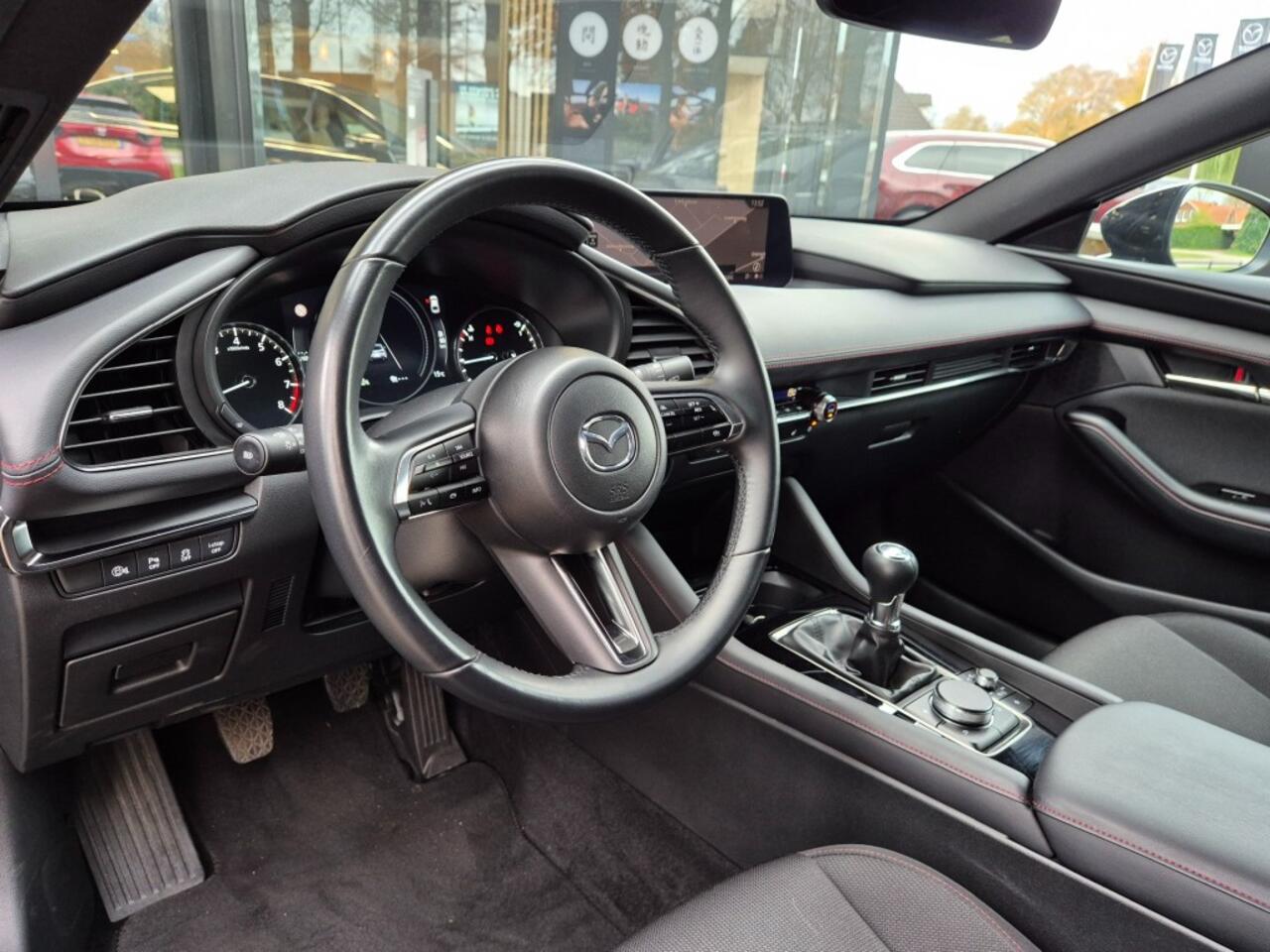 Mazda 3 E- SKYACTIV- G 2.0 150 6MT M-HYBRID HOMURA