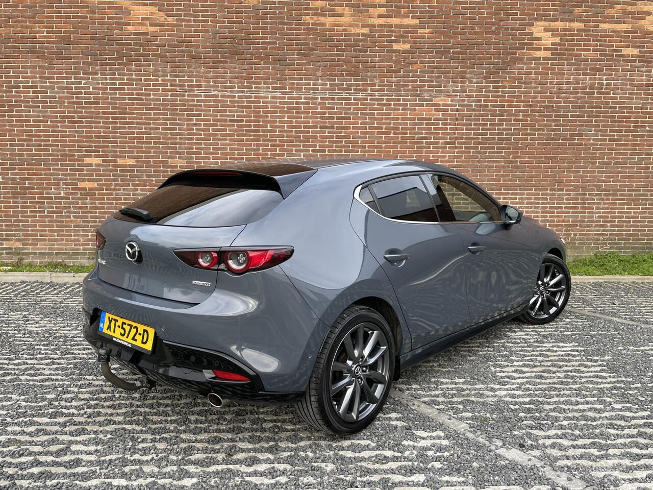 Mazda 3 2.0 e-SkyActiv-G 122 M Hybrid Luxury | TREKHAAK | LEDER | BOSE | APPLE CARPLAY