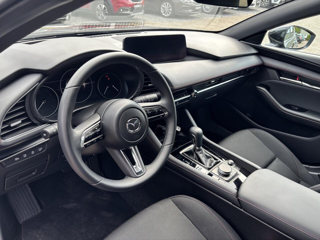 Mazda 3 2.0 e-SkyActiv-X M Hybrid 186pk Homura Automaat Carplay / Keyless / Camera