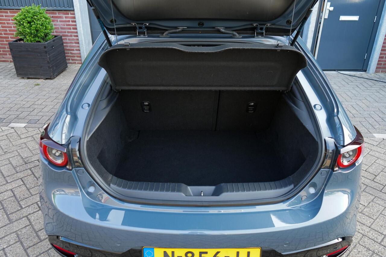 Mazda 3 2.0 e-SkyActiv-G M Hybrid 150 Sportive