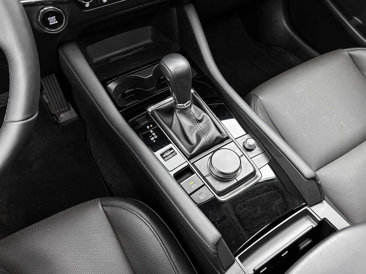 Mazda 3 2.0 e-SkyActiv-X M Hybrid 186 Takumi Schuifdak | Bose | Memory seats | BTW