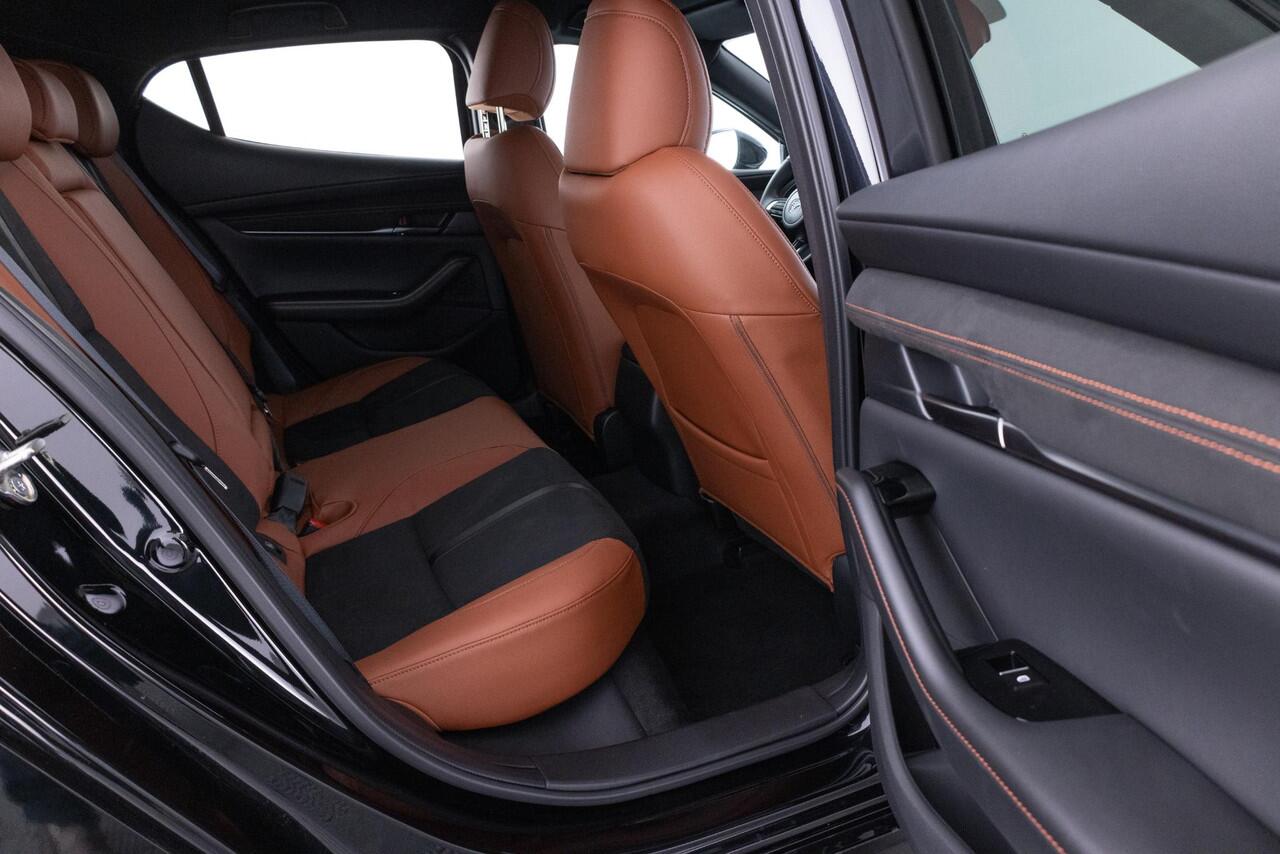 Mazda 3 2.5 e-SkyActiv-G M Hybrid 140 Nagisa NIEUW | 6 JAAR GARANTIE| BOUWJAAR 29-09-2025 | DIREKT RIJDEN |