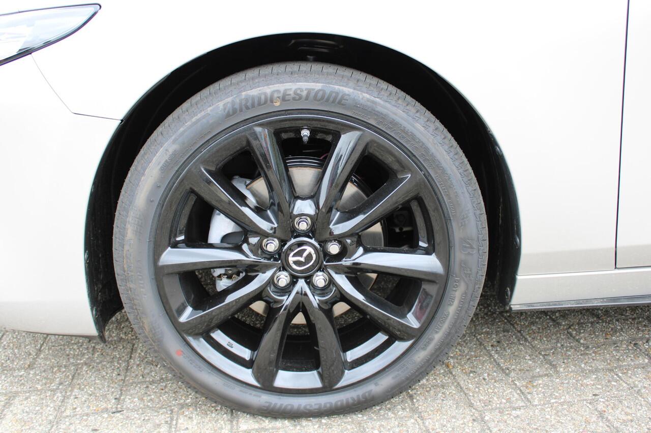 Mazda 3 HB 2.0 e-SkyActiv-X 186 M Hybrid Nagisa , Demovoordeel ¤ 7.340,-, Automaat, Bruin Leder, Bose, Navi, Adap.Cruise, Clima, Apple Carplay, Camera, PDC, HUD, Stoelverwarming, 18" LMV