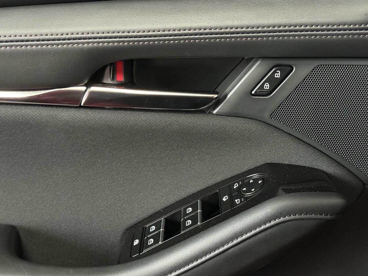 Mazda 3 2.0 e-SkyActiv-G M Hybrid 150 Sportive AUTOMAAT | 360 CAMERA