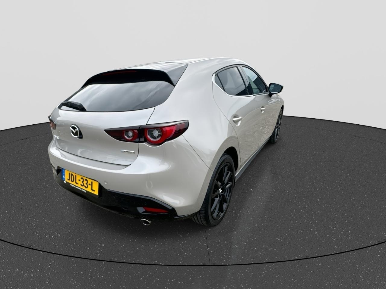 Mazda 3 2.5 e-SkyActiv-G M Hybrid 140 Homura | Rijklaar | Apple Carplay | Parkeersensor | Stoelverwarming