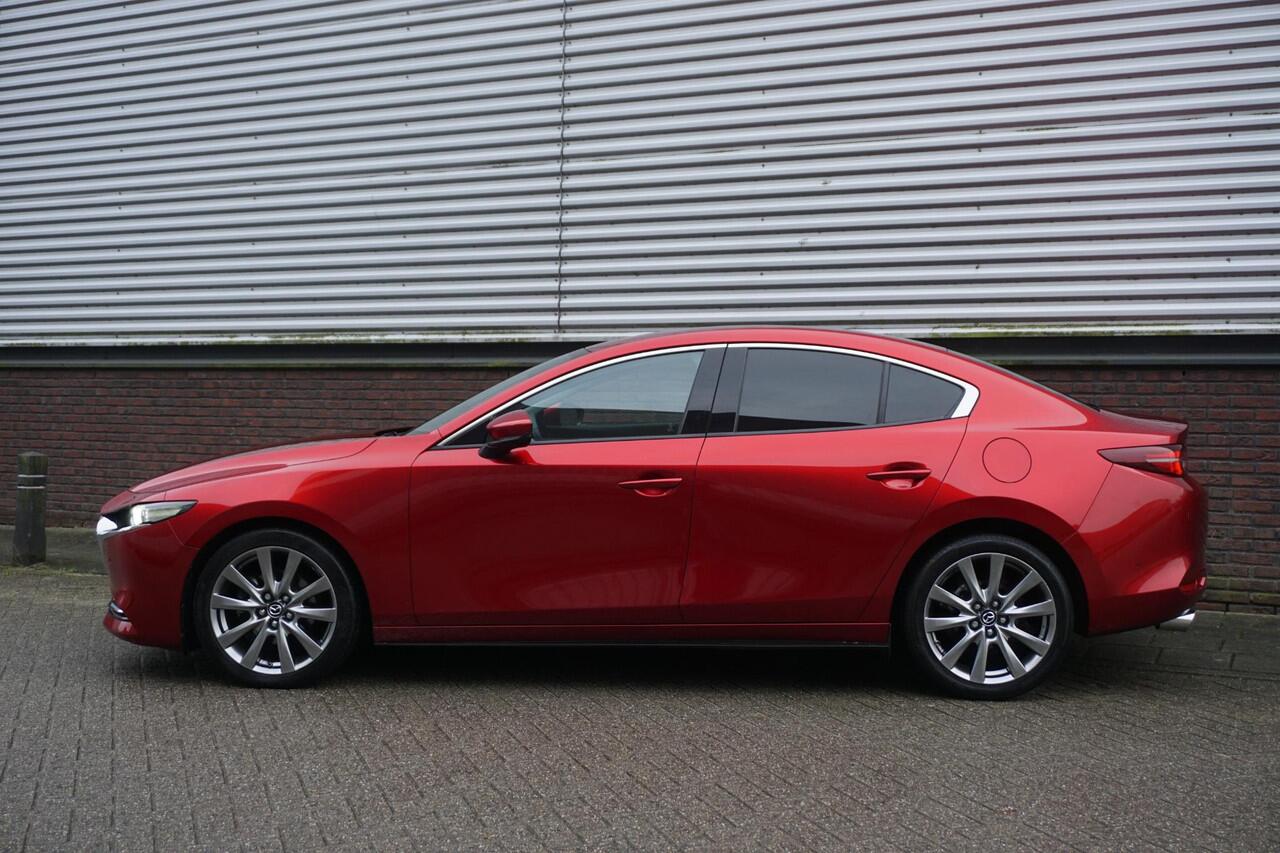 Mazda 3 2.0 e-SkyActiv-X M Hybrid 180PK Luxury/Leer/18Inch /Bose/Head-Up/Trekhaak.