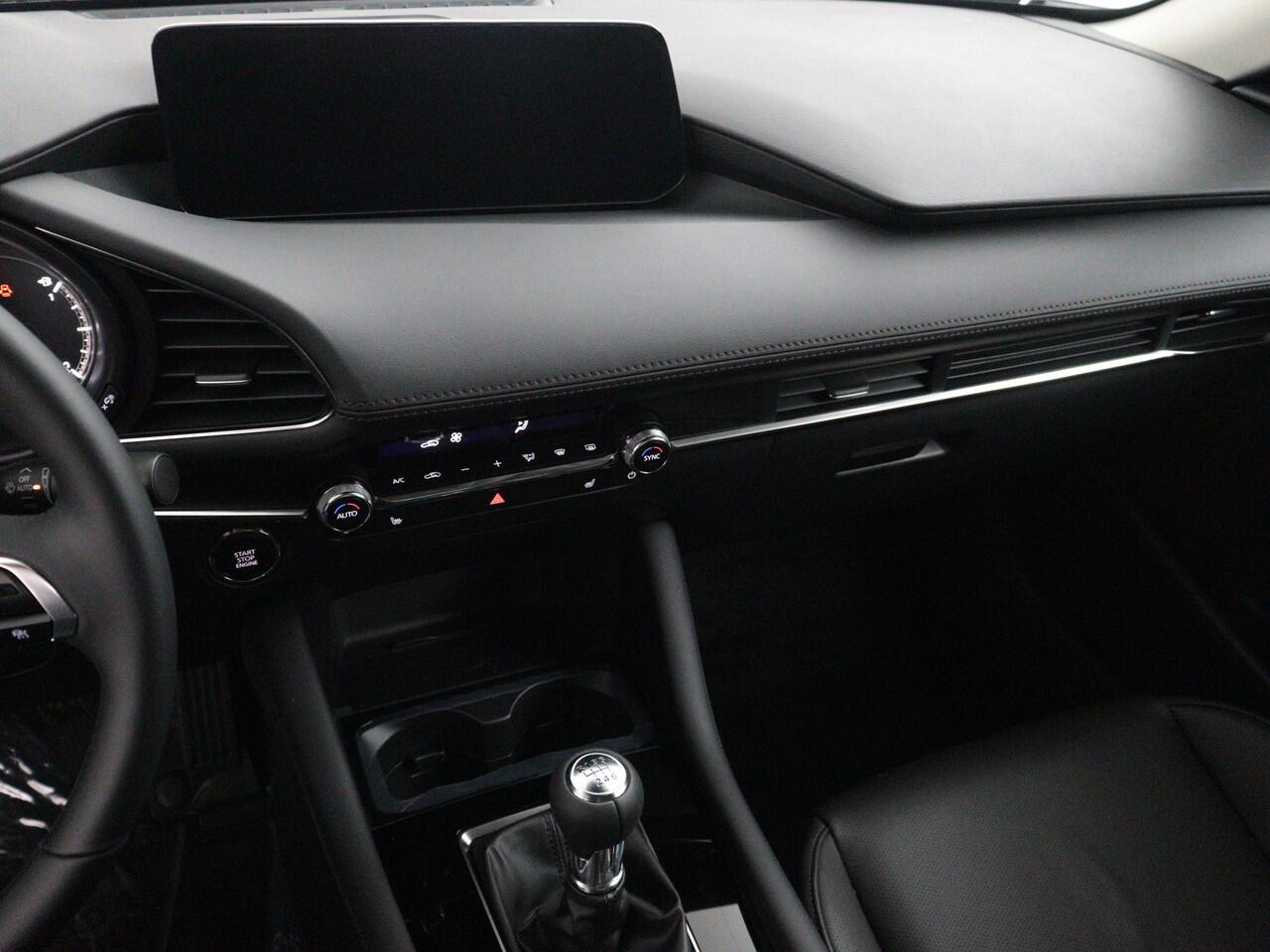 Mazda 3 2.0 e-SkyActiv-G M Hybrid 150 Exclusive-line / Adaptieve cruise / Elec. stoelverst. + memory / Camera