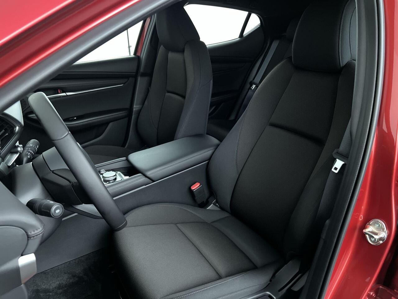 Mazda 3 2.5 e-SkyActiv-G M Hybrid 140 Prime-line Automaat | Rijklaar | Navigatie | Sensoren achter | Achteruitrijcamera