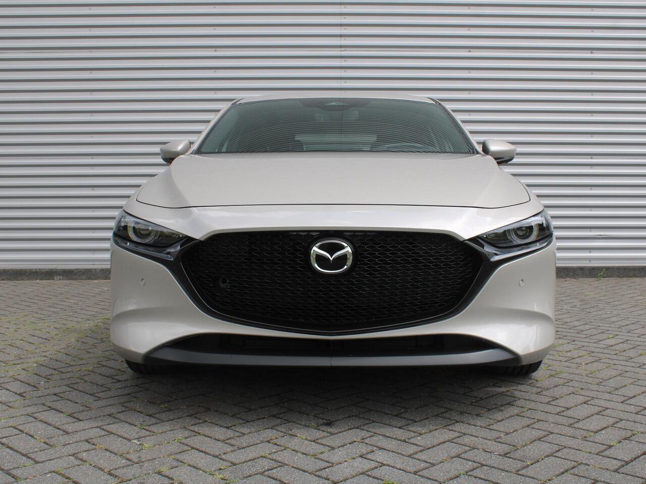 Mazda 3 2.5 e-SkyActiv-G M Hybrid 140 Exclusive-line | Automaat | Nieuw | Hoge korting | Uit voorraad leverbaar |