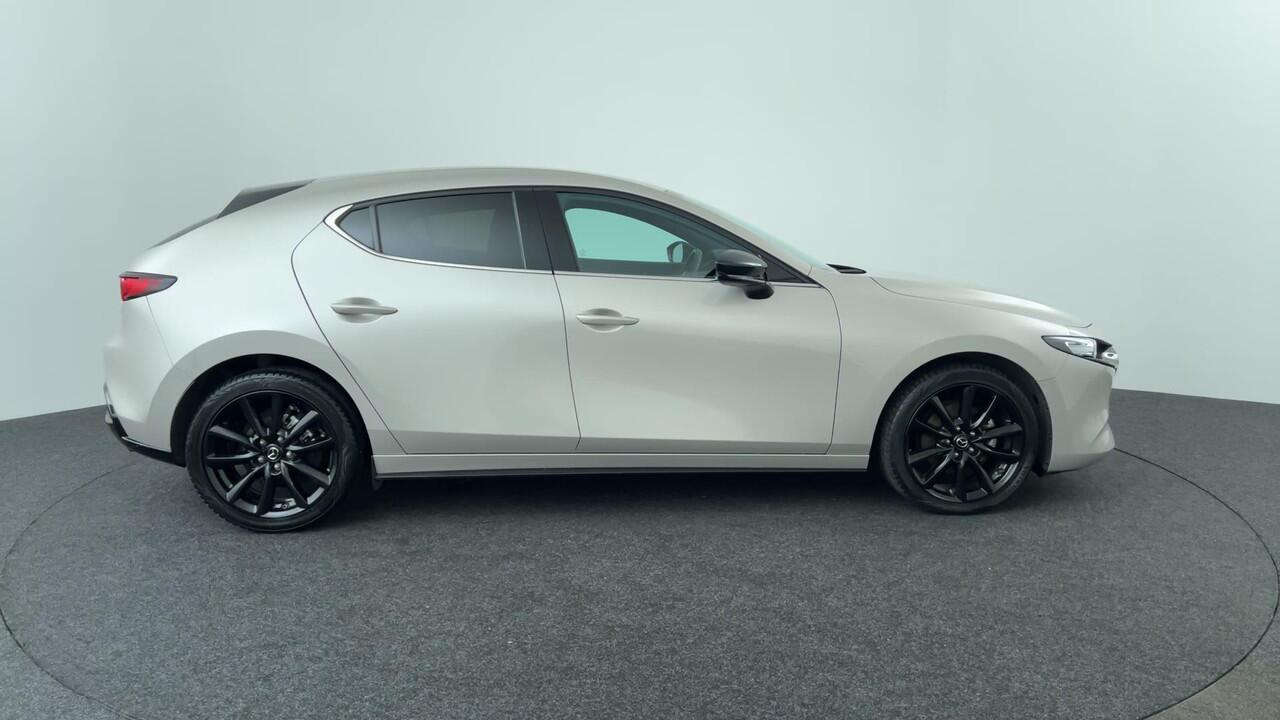 Mazda 3 2.0 e-SkyActiv-G M Hybrid 122 Homura | Rijklaar | 1e eigenaar | Dealer onderhouden | All Season banden |