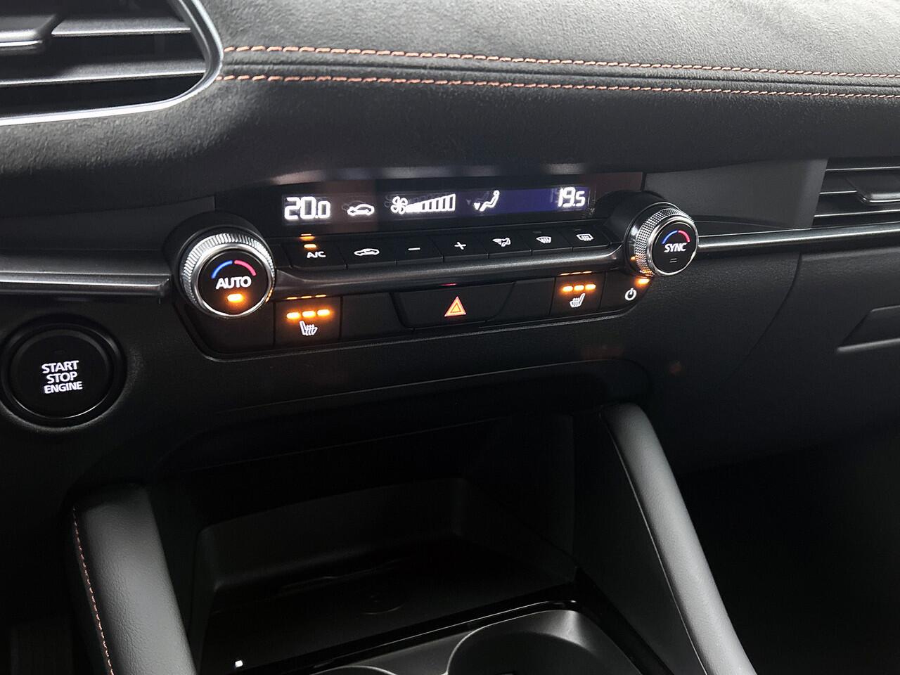 Mazda 3 2.5 e-SkyActiv-G M Hybrid 140 Nagisa | Uniek interieur