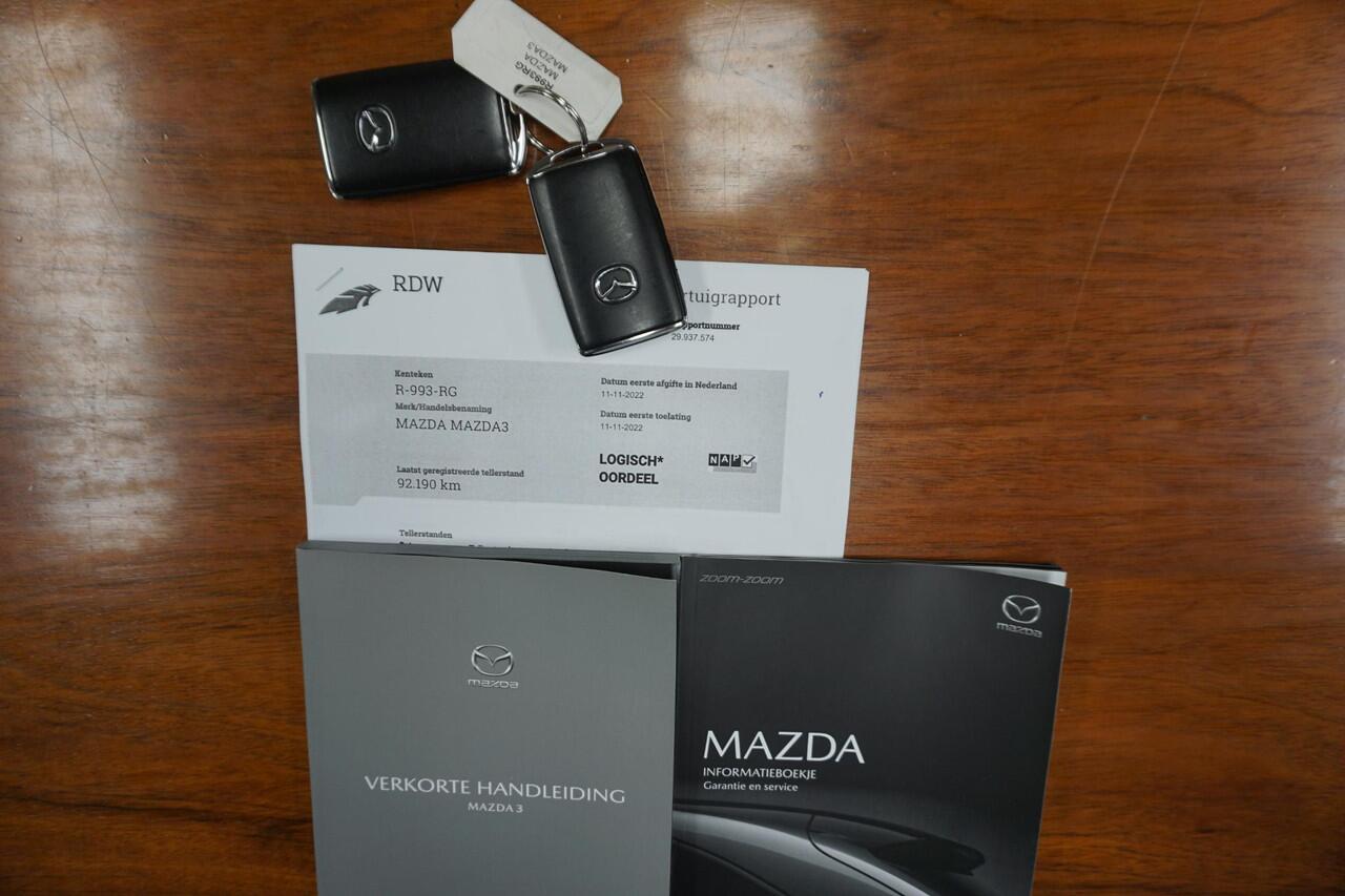 Mazda 3 2.0 e-SkyActiv-X M Hybrid 186PK/Head-Up/Camera/LED /November 2022!!