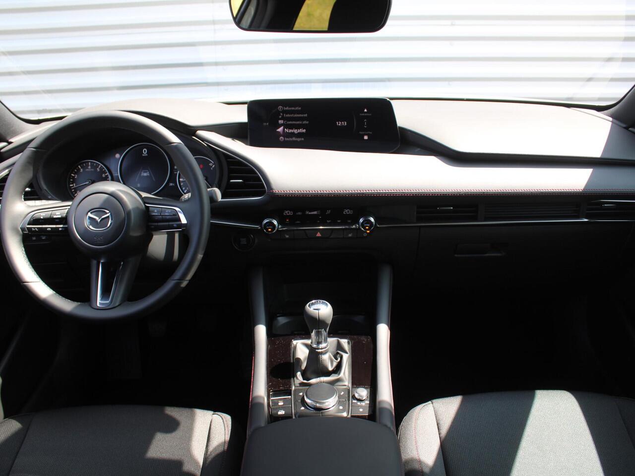 Mazda 3 2.0 e-SkyActiv-G M Hybrid 150 Homura | Nieuw | Hoge korting | Uit voorraad leverbaar |