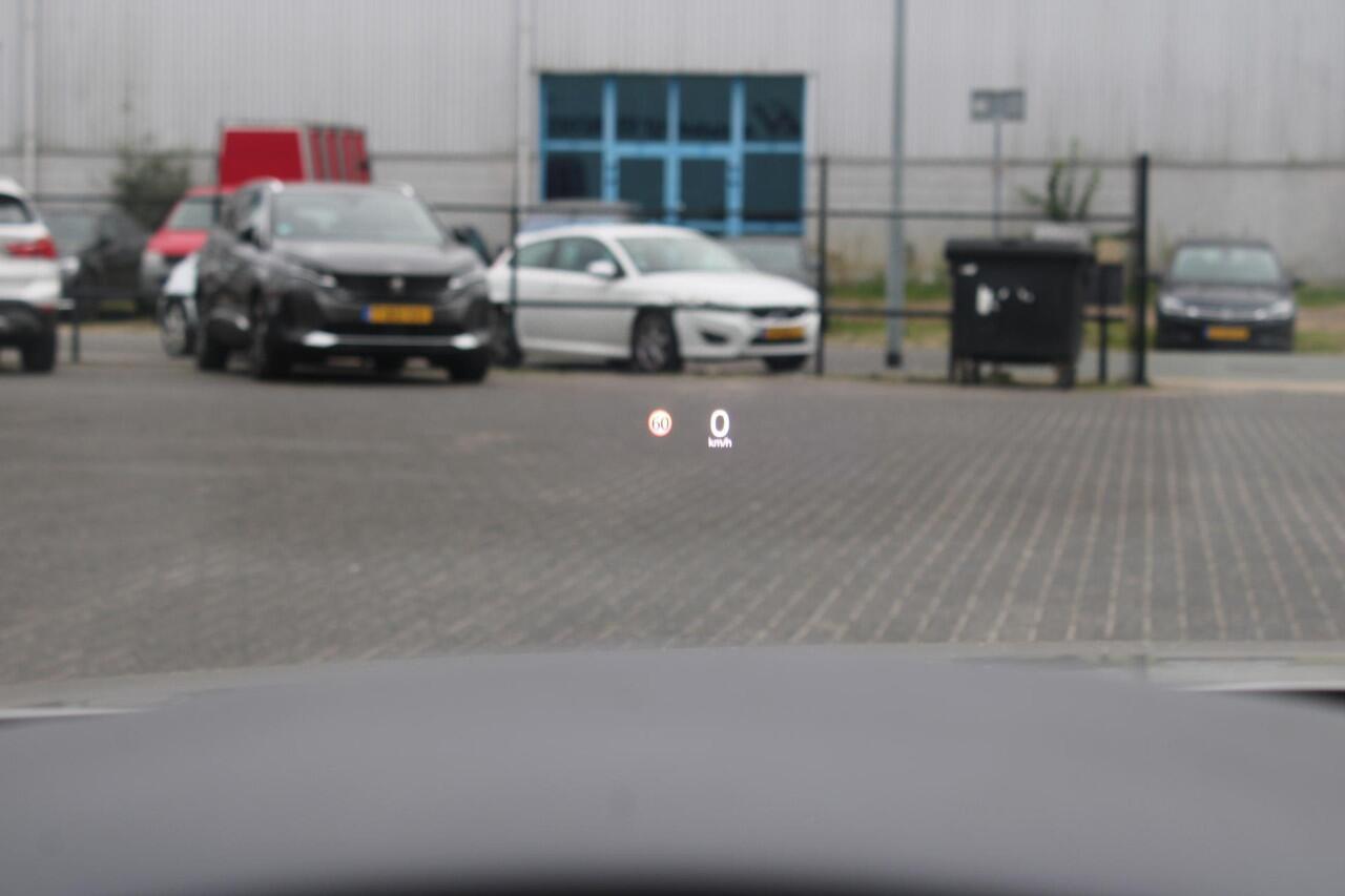 Mazda 3 2.0 e-SkyActiv-G M Hybrid 150 Homura Led/Adaptive/Dealer onderhoud!!