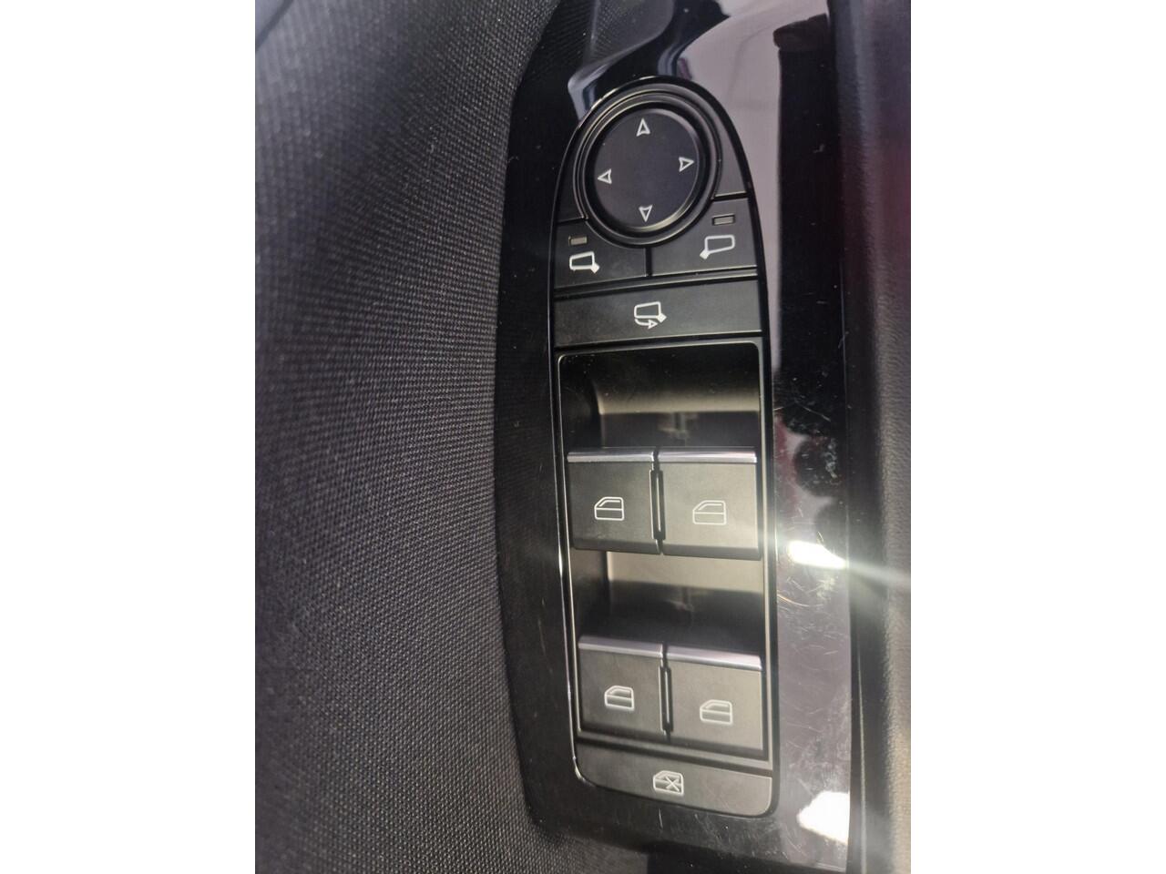 Mazda 3 2.0 e-SkyActiv-X M Hybrid 186 Exclusive-line HB | 360 View | BOSE | Stoel/stuurwiel verwarming | RIJKLAARPRIJS!