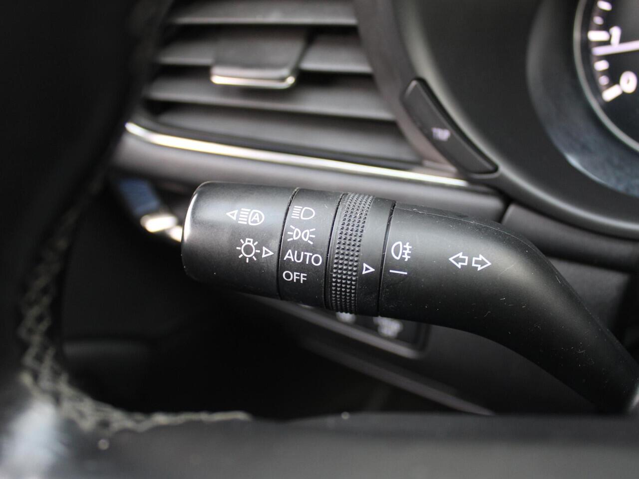 Mazda 3 2.0 e-SkyActiv-G M Hybrid 122PK 6MT Comfort | BTW Auto | Navi | Leder | Keyless | Camera | Elek. Stoelvers. |