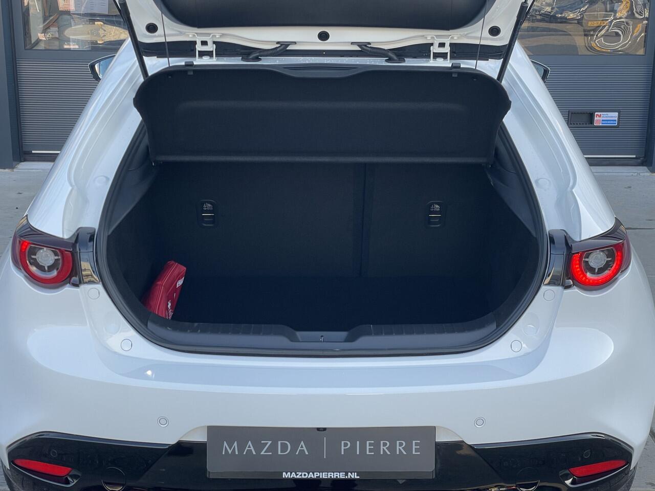 Mazda 3 2.5 e-SkyActiv-G 140 M Hybrid Centre-line | DEMO DEAL!! GARANTIE TOT 2032!!