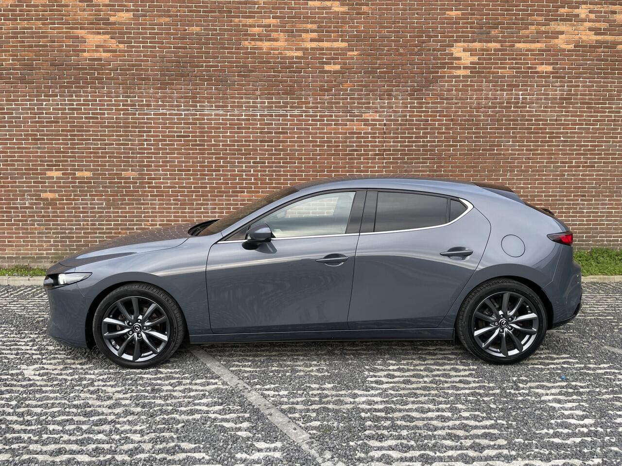 Mazda 3 2.0 e-SkyActiv-G 122 M Hybrid Luxury | TREKHAAK | LEDER | BOSE | APPLE CARPLAY
