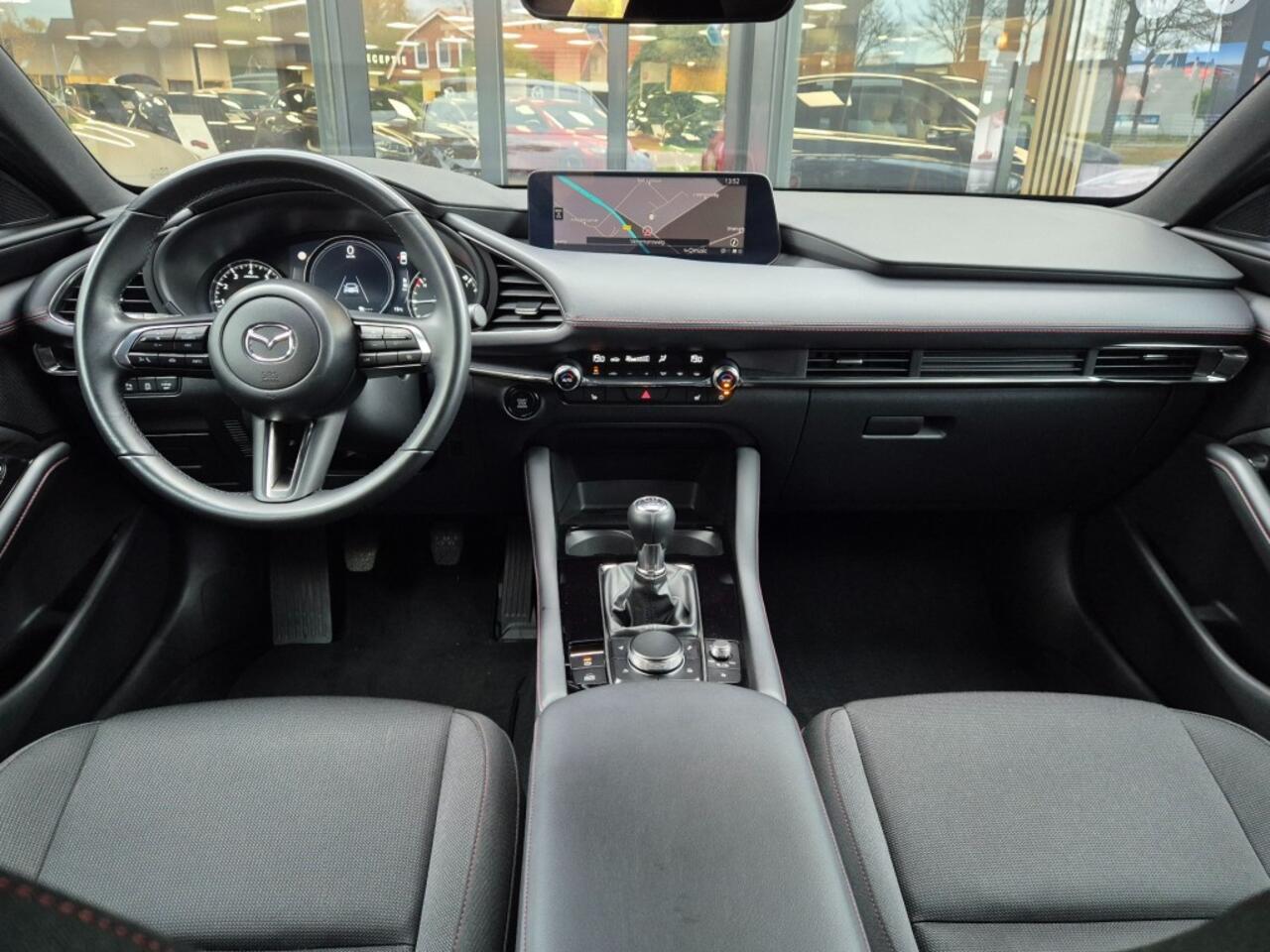 Mazda 3 E- SKYACTIV- G 2.0 150 6MT M-HYBRID HOMURA