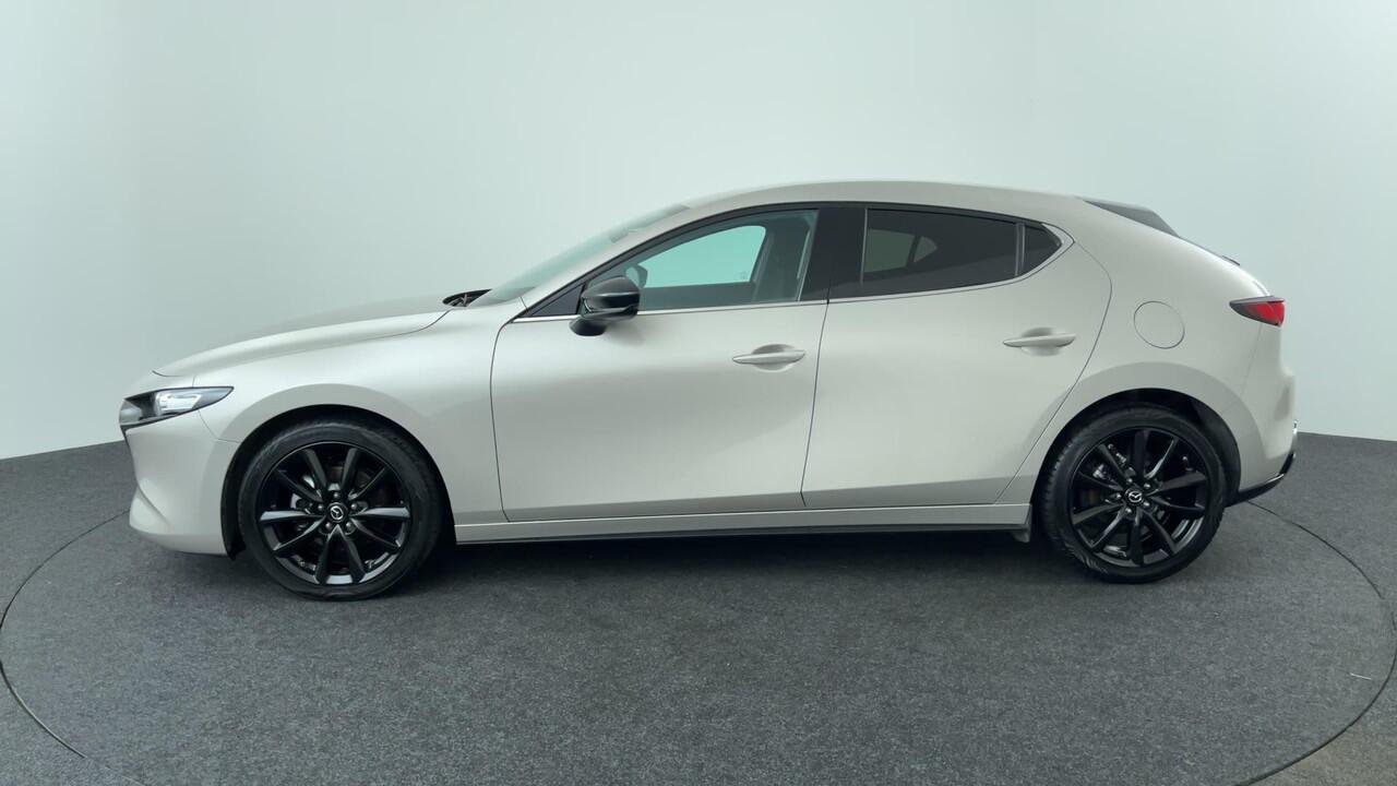 Mazda 3 2.0 e-SkyActiv-G M Hybrid 122 Homura | Rijklaar | 1e eigenaar | Dealer onderhouden | All Season banden |