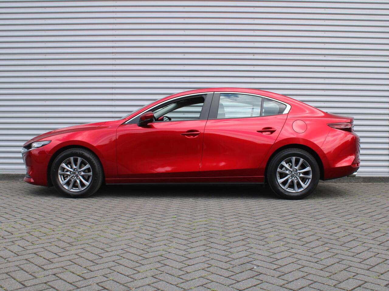 Mazda 3 2.0 e-SkyActiv-G M Hybrid 122 Comfort | Stuur-/stoelverwarming | Camera | Cruise adapt. | Clima | 16" LM | HUD | LED | Dodehoek detectie |