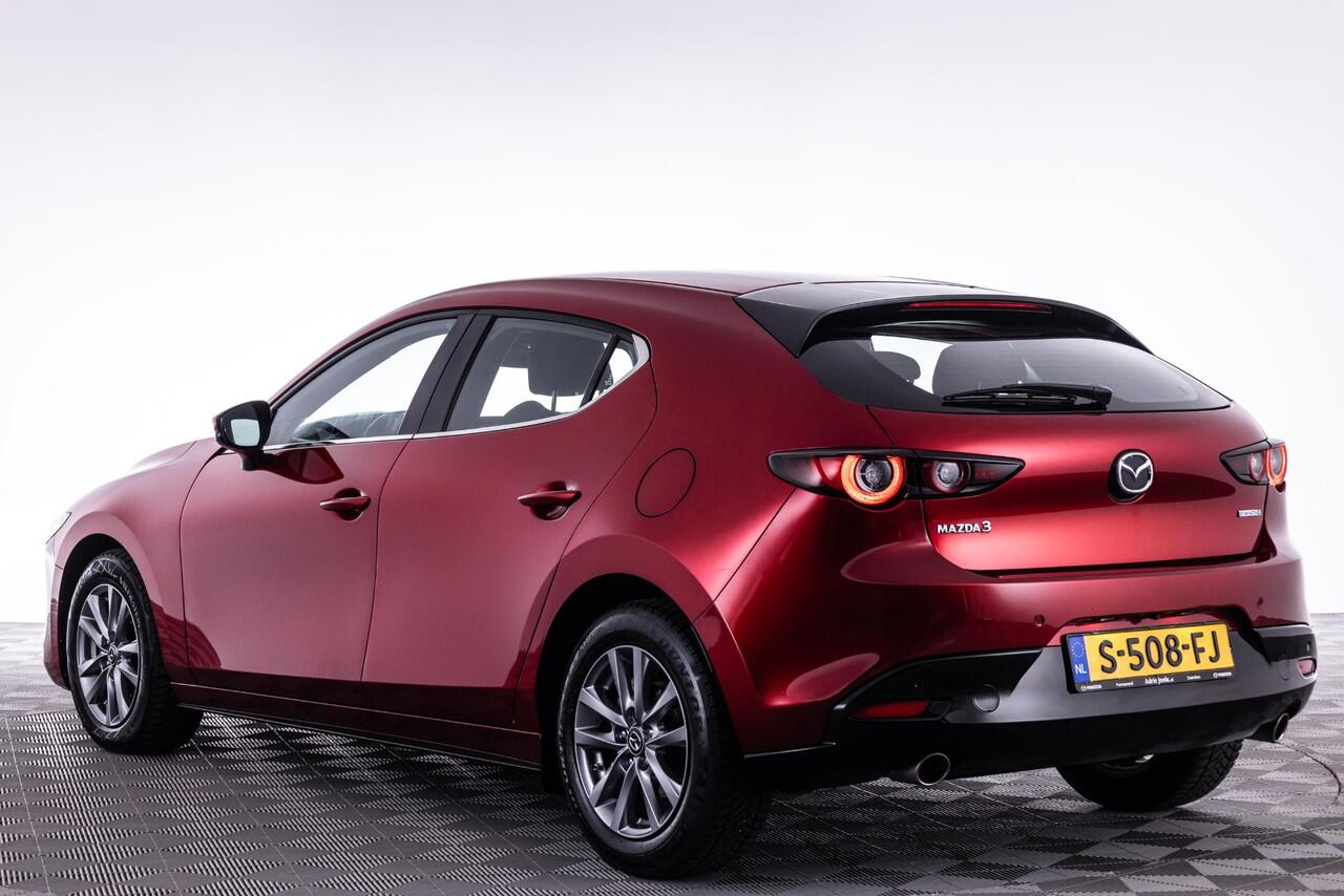 Mazda 3 2.0 e-SkyActiv-G M Hybrid 122 Comfort | APPLE CARPLAY | DODEHOEK DETECTIE | HEAD UP | ACHTERUITRIJCAMERA | ADAPTIEF CRUISE CONTROL | NED AUTO | * 6 JAAR FABRIEKSGARTANTIE |