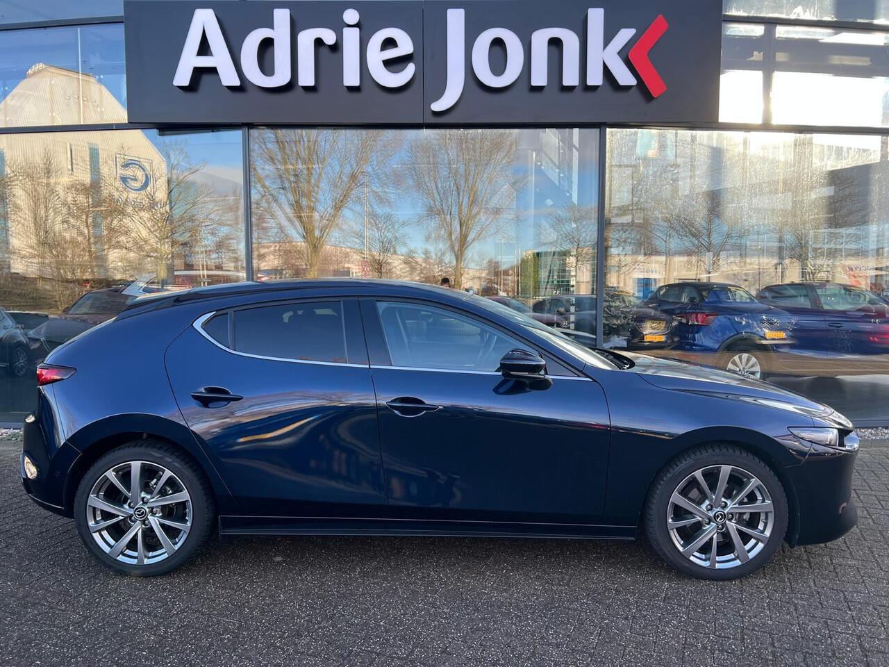 Mazda 3 2.0 e-SkyActiv-X M Hybrid 186 Luxury AUTOMAAT | i-ACTIVE PACK | SUNROOF | LEDER | Bose AUDIO | 360 CAMERA | ALTIJD DEALER ONDERHOUDEN |
