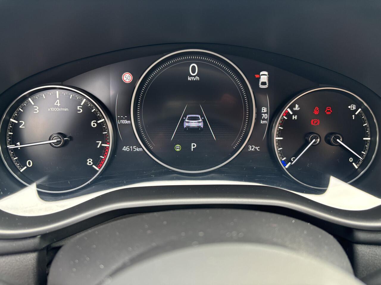 Mazda 3 2.0 e-SkyActiv-X M Hybrid 186pk Homura Automaat Carplay / Keyless / Camera