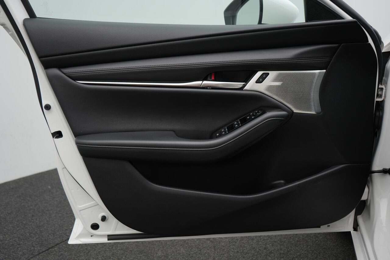 Mazda 3 2.0 e-SkyActiv-X Comfort met Bose/Leer pakket : dealer onderhouden