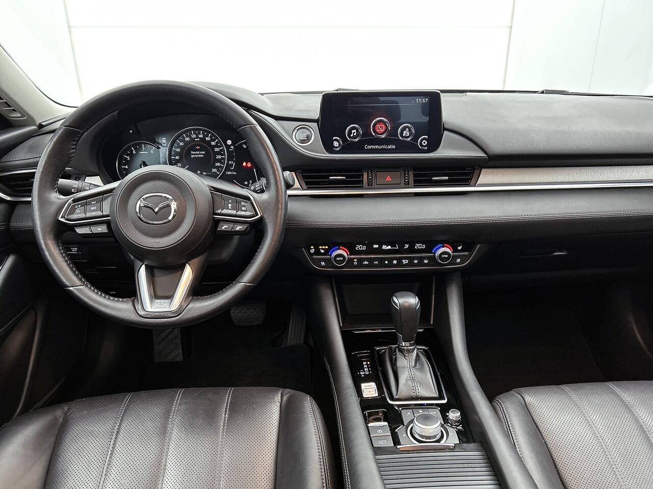 Mazda 6 2.0 SkyActiv-G 165 Luxury automaat | Dealer onderhouden | Schuif/kantek dak | Leder | Stoelgeheugen | Bose |